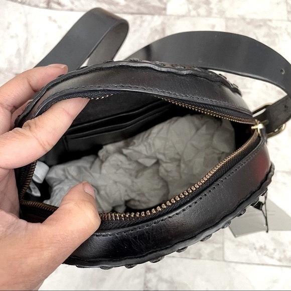 🌸Host Pick🌸 🆕 Authentic Antik Batik Round Embossed Leather Bag - Picture 8 of 8